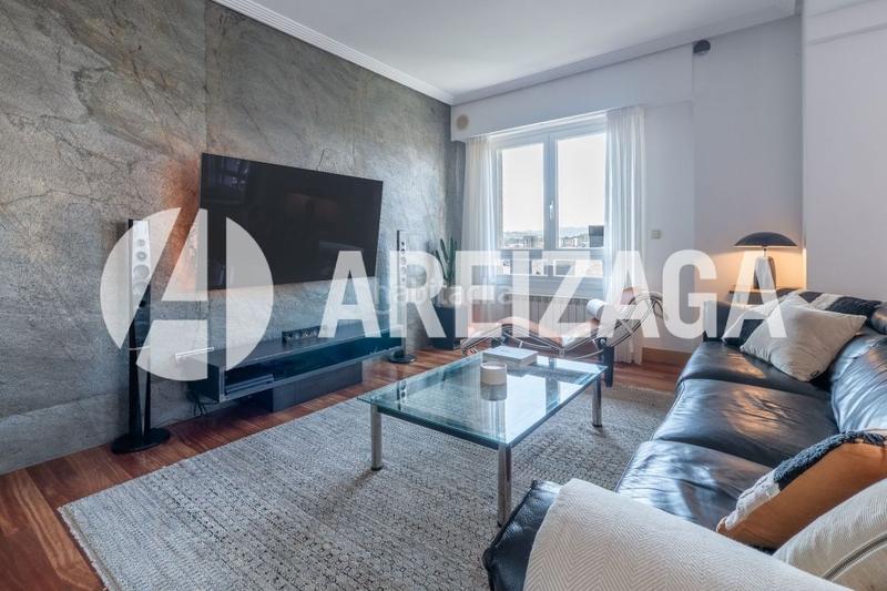 Foto 3bed943f-6b55-4d4d-869b-71be7c7aecb2. Appartement avec chauffage parking dans Ategorrieta-Ulía Donostia - San Sebastián