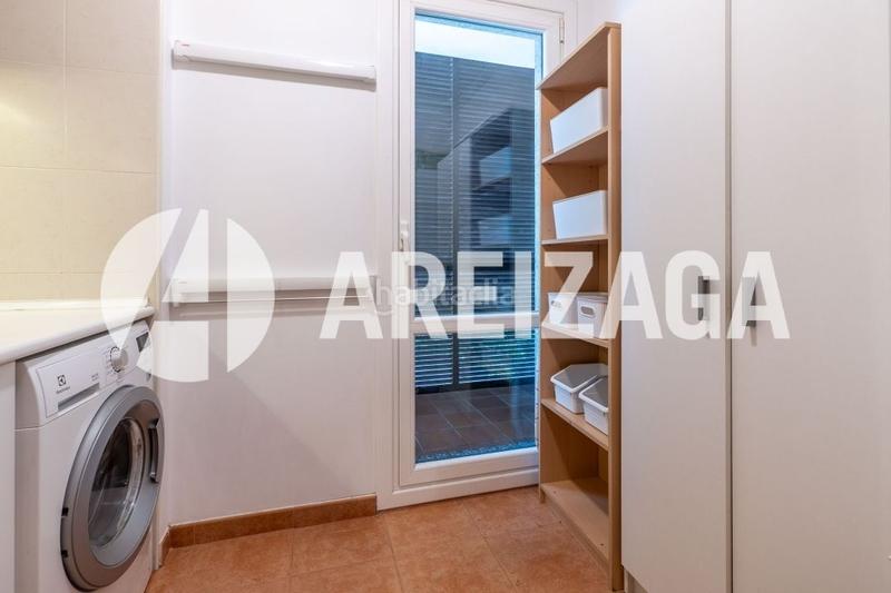 Foto 646d55f0-85bb-4002-a9a8-ec567132a88e. Appartement avec chauffage parking dans Ategorrieta-Ulía Donostia - San Sebastián