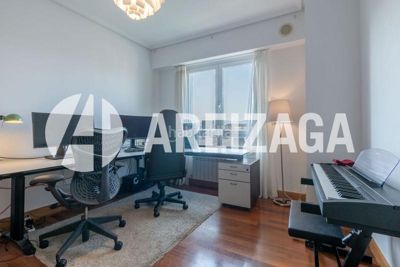 Foto a76003c5-9e6d-44da-932b-d16619853737. Appartement avec chauffage parking dans Ategorrieta-Ulía Donostia - San Sebastián