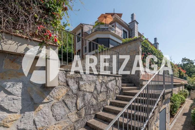 Foto ccf73c5a-b20b-4016-ba25-7652fe3a21d8. Appartement avec chauffage parking dans Ategorrieta-Ulía Donostia - San Sebastián