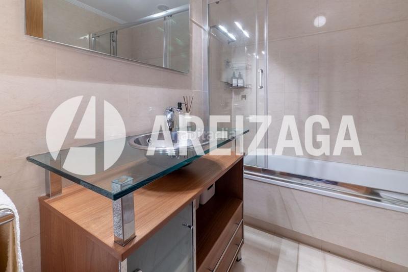 Foto d0b0a1c8-e242-4556-a8ae-59ed1a971677. Appartement avec chauffage parking dans Ategorrieta-Ulía Donostia - San Sebastián