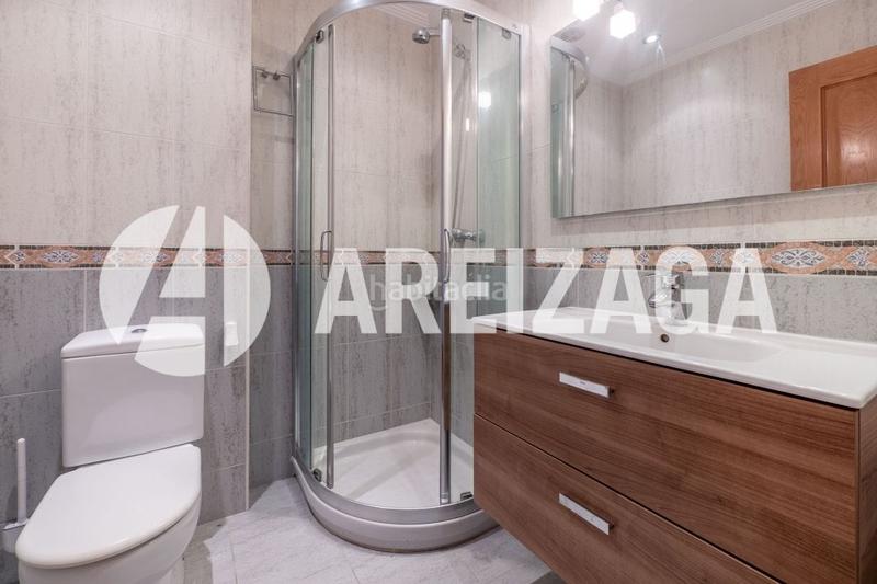 Foto f25f8a3d-6f98-4a7a-916d-fec63bdbfe27. Appartement avec chauffage parking dans Ategorrieta-Ulía Donostia - San Sebastián