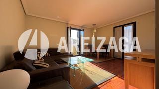 Rent Flat in Boulevard zumardia 10. Alquiler de amplio y soleado piso de 3 dormitorios, 2 baños comp
