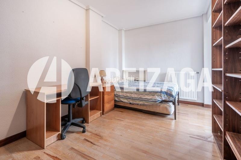 Foto 129f3384-cad2-4151-9535-2438550b94e0. Pis amb calefacció aparcament a Aiete Donostia - San Sebastián