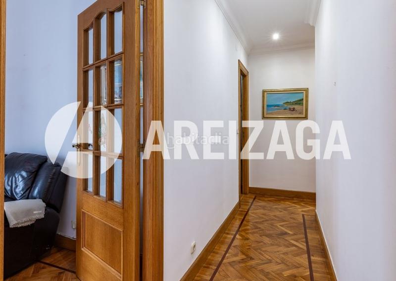 Foto 174c65d8-d8d9-4115-b145-b8f18a70ab1d. Appartamento con riscaldamento in Área Romántica Donostia - San Sebastián