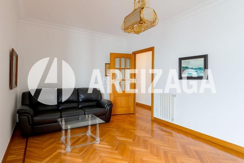 Foto eb857db2-c420-47e4-bc93-1b7797f7be63. Appartamento con riscaldamento in Área Romántica Donostia - San Sebastián