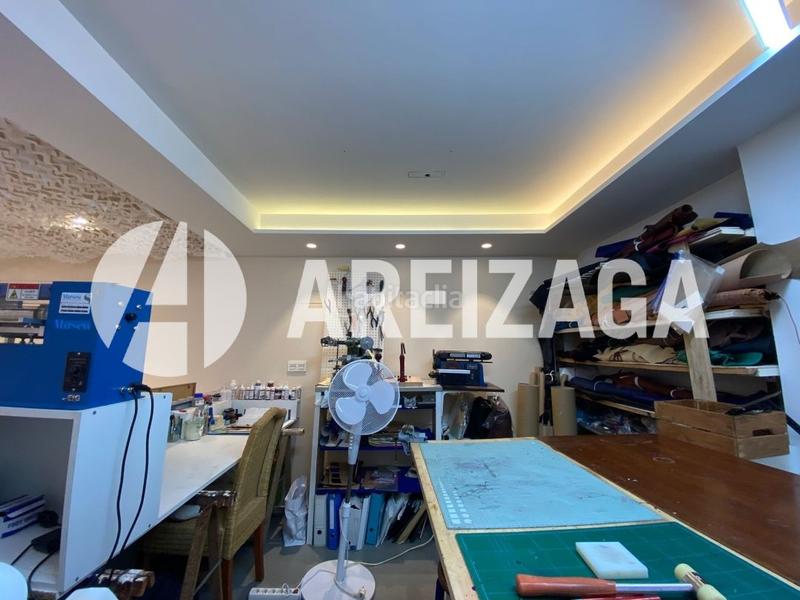 Foto 6a055fc4-6073-4730-8067-988d014c5b2d. Rent business premise in san martin kalea 8 in Área Romántica Donostia - San Sebastián