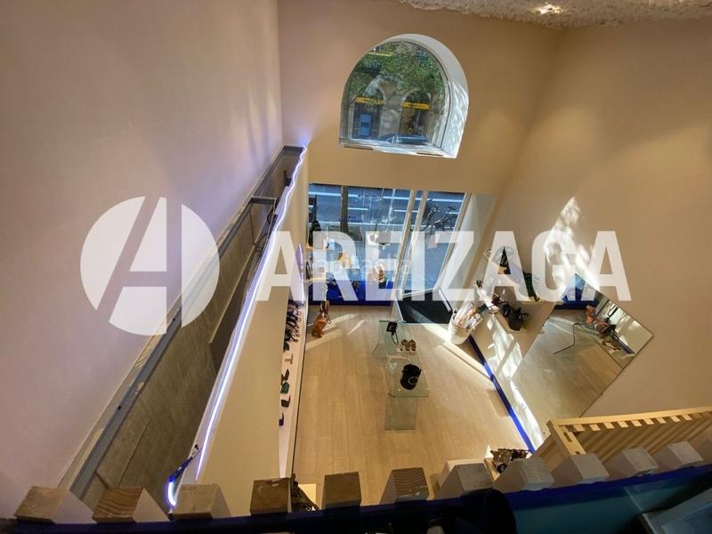 Foto 9d82d8e6-bf55-4672-9802-5d6e18a01b79. Rent business premise in san martin kalea 8 in Área Romántica Donostia - San Sebastián