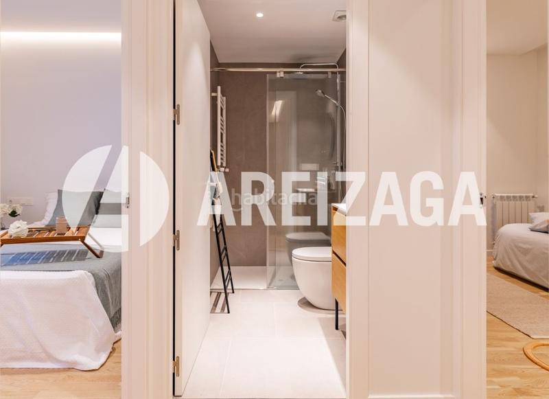 Foto 9a7dc3bb-f4b7-42ec-ae38-103deec6df85. Appartement dans zumalakarregi kalea 17 dans Antiguo Donostia - San Sebastián
