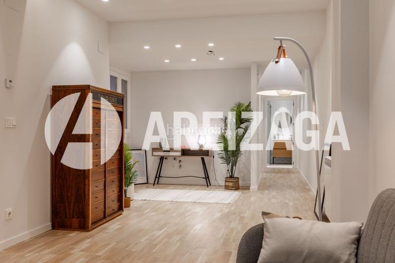 Foto cb7d2d39-490e-4349-94de-8f746f857739. Appartement dans zumalakarregi kalea 17 dans Antiguo Donostia - San Sebastián