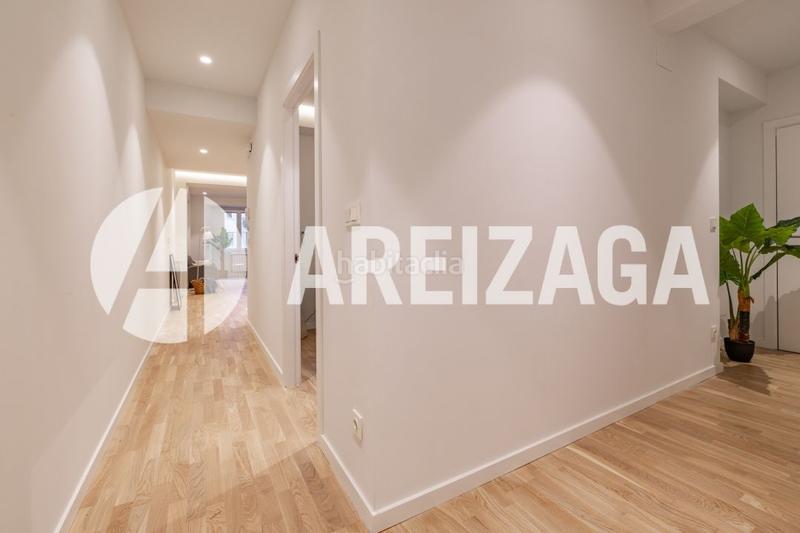 Foto fea8aa7e-9a2e-471d-a849-95bddb78eec5. Appartement dans zumalakarregi kalea 17 dans Antiguo Donostia - San Sebastián