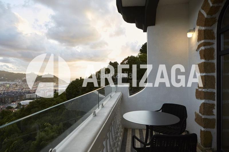 Foto f5932fa2-aaee-498d-81d0-b3fbaa2b8800. Maison dans ulia pasealekua 184 dans Ategorrieta-Ulía Donostia - San Sebastián