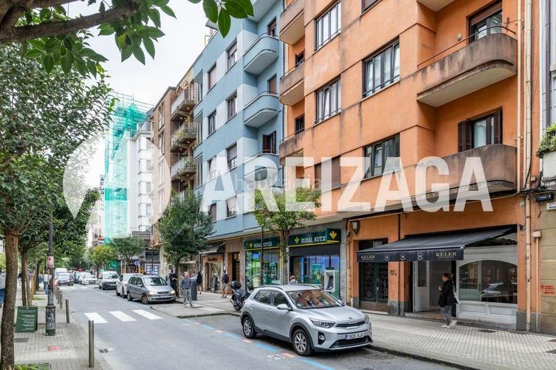 Foto bb42cba0-db61-4ec3-a571-738e87466a1e. Location local commercial dans matia kalea 17 dans Antiguo Donostia - San Sebastián