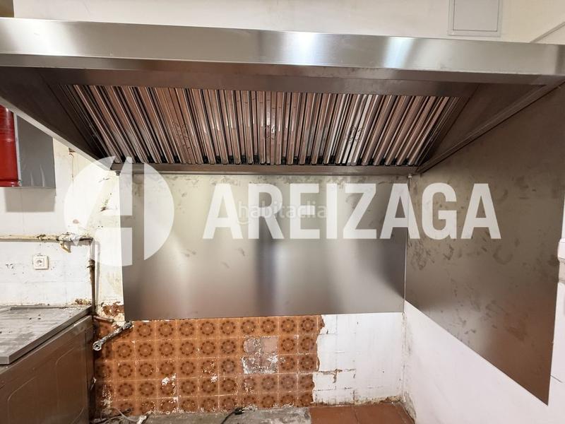 Foto 4eb08ac0-30ed-457e-b261-1ca886d9d21c. Rent business premise in matia kalea 17 in Antiguo Donostia - San Sebastián