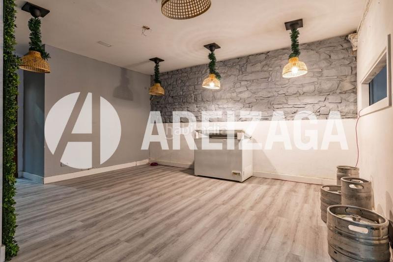 Foto 62119b4e-349a-4ef0-8ae0-7b45f90e009e. Rent business premise in matia kalea 17 in Antiguo Donostia - San Sebastián