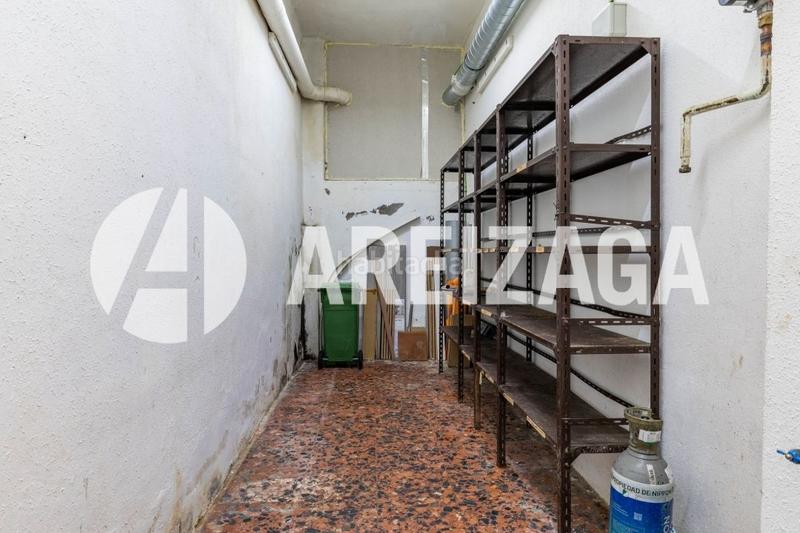 Foto 9e95563b-76e6-4853-a655-247efe4d173d. Rent business premise in matia kalea 17 in Antiguo Donostia - San Sebastián