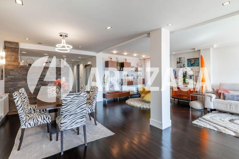 Foto 3325d20c-73c3-4a33-bdbe-f898927f2378. Appartement avec chauffage parking piscine dans Ibaeta Donostia - San Sebastián