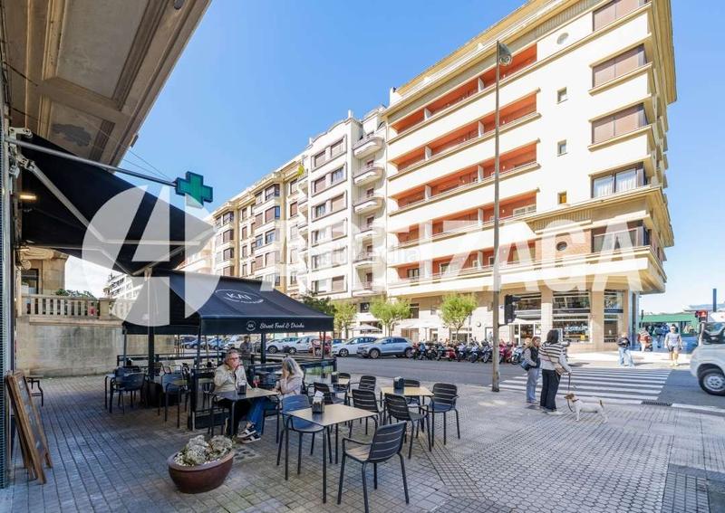 Foto 9f71fc46-3ecb-4aa2-aa6e-7abe89c6ea17. Geschäftsraum in zabaleta kalea 51 in Gros Donostia - San Sebastián