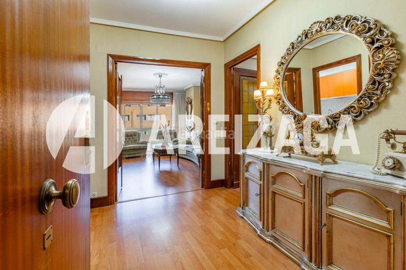 Foto 4b12eec3-5921-42cf-bd62-44d2bf2ec6df. Appartamento con riscaldamento parcheggio in Egia Donostia - San Sebastián