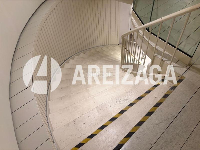 Foto 8114168e-0f9f-4e63-bcf8-e2c8afd06c54. Location local commercial dans Área Romántica Donostia - San Sebastián