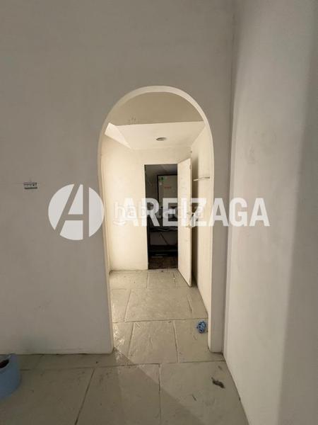 Foto 3a09c5e1-9bac-43e6-b4aa-abdae25c71cb. Rent business premise in Área Romántica Donostia - San Sebastián