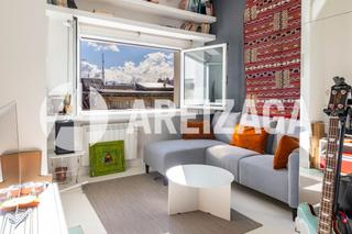 Attique  31 de agosto kalea. 31 de agosto, coqueto apartamento en muy buen estado, super lumi