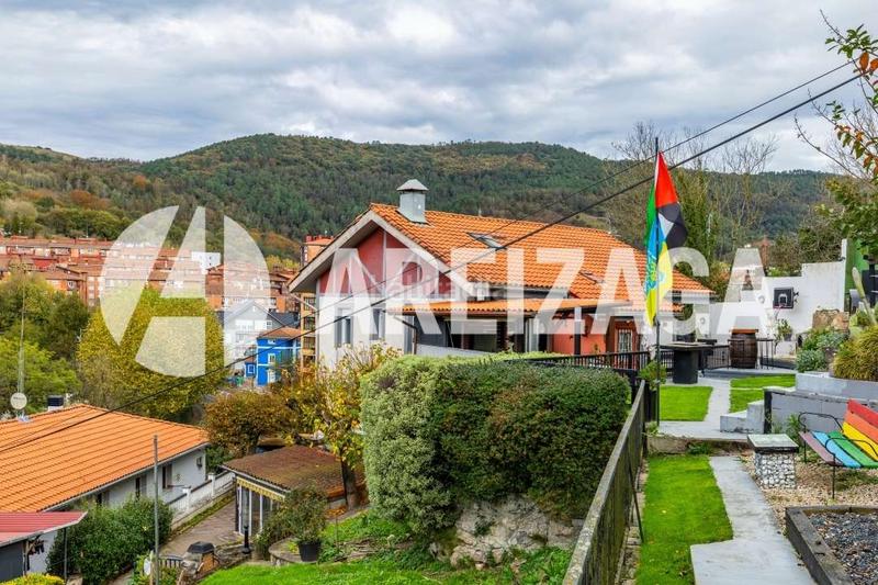 Foto 08481393-ed24-424e-954f-f7e834cc8e9a. Pis a jaizkibel hiribidea 24 a Altza Donostia - San Sebastián