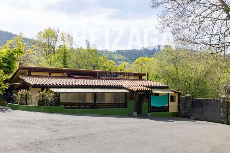 Foto 370ad187-0b56-4e5a-a24d-0e177865345d. Chalet mit heizung parking pool in Zamalbide Errenteria