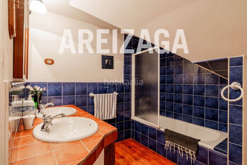 Foto 800b0687-60b6-42ed-8425-6a9e39e9d5b1. Chalet mit heizung parking pool in Zamalbide Errenteria
