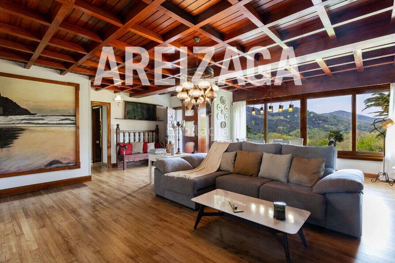 Foto 9ef75164-26be-4b5f-838f-21753a6b98e9. Chalet mit heizung parking pool in Zamalbide Errenteria