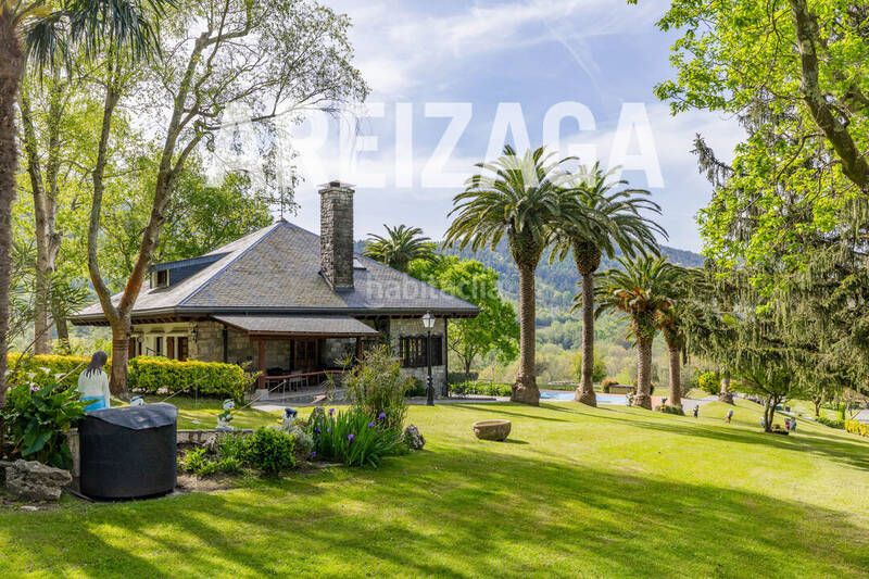 Foto b4274901-9280-4729-a77f-e94b2cc9eb80. Chalet mit heizung parking pool in Zamalbide Errenteria