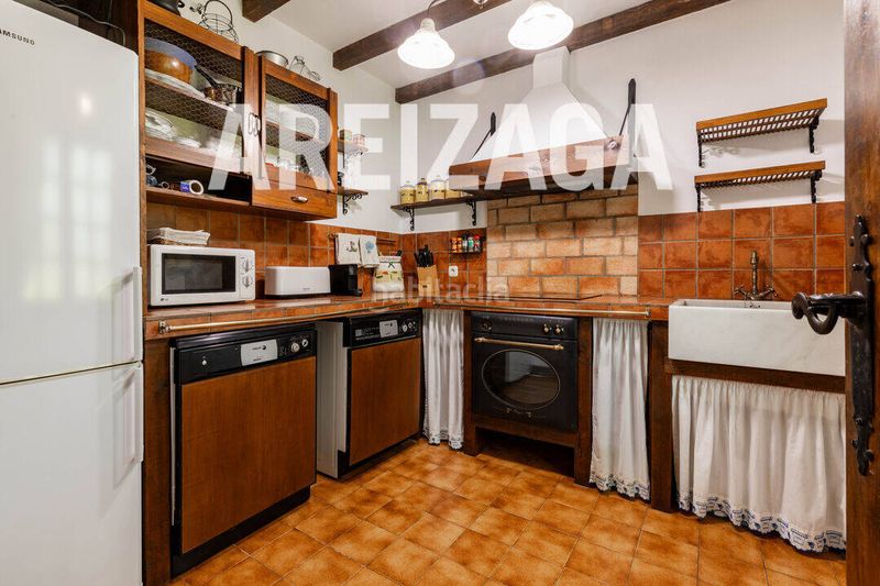 Foto fb78bff0-2ab8-404e-9af2-8ec24da8d8b7. Chalet mit heizung parking pool in Zamalbide Errenteria