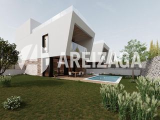 Maison  Elisabete maiztegi kalea 14. Obra nueva  tres villas individuales de obra nueva con piscina y