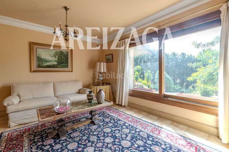 Foto 63a25e7d-8553-4e04-8c6f-82e693b0ca65. Casa amb calefacció aparcament piscina a Hondarribia
