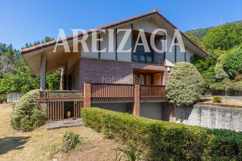 Foto a2b97457-a028-4826-88cd-88df9fbfc9bd. Casa amb calefacció aparcament piscina a Hondarribia