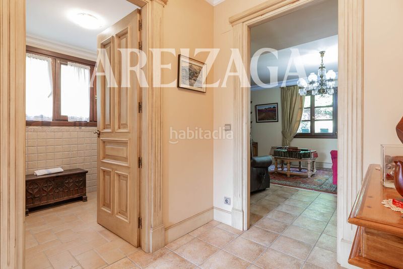 Foto f3da1423-0405-4771-be17-07671871e6d3. Casa amb calefacció aparcament piscina a Hondarribia