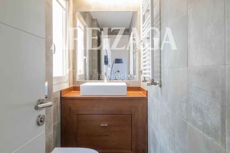 Foto 4a040b1b-8091-4d2b-b288-f13edd454167. Piso en Área Romántica Donostia - San Sebastián