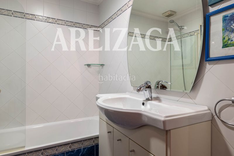 Foto 27db3d01-7b66-4824-88f1-5c94455d62d9. Piso en Ategorrieta-Ulía Donostia - San Sebastián
