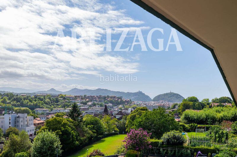 Foto fa03a0eb-7baf-48de-a030-cbd9f0d727e7. Piso en Ategorrieta-Ulía Donostia - San Sebastián