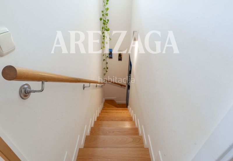 Foto 498e1a33-b946-4018-a198-fc53d5a05444. Duplex with heating parking in Aiete Donostia - San Sebastián