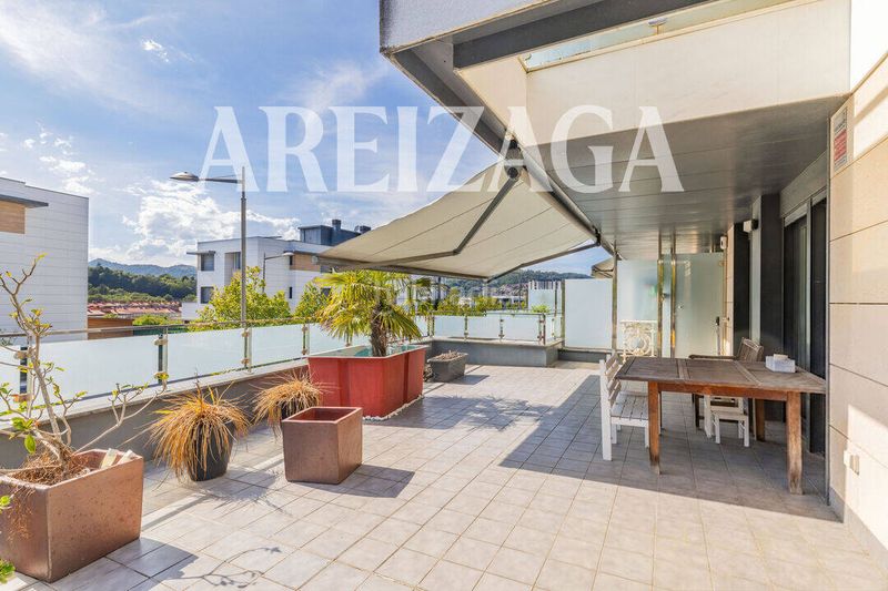 Foto ae6004e0-6ff0-4cf3-9d36-7ac39ebd06d1. Duplex with heating parking in Aiete Donostia - San Sebastián