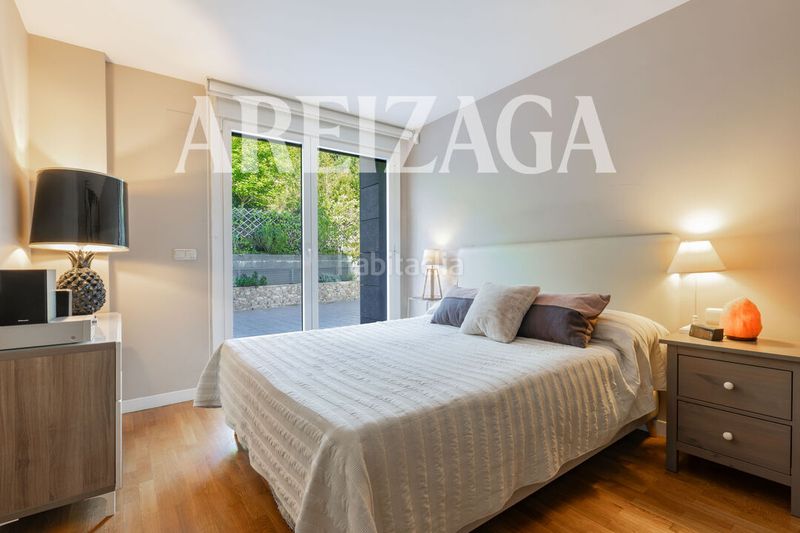 Foto c0f90898-1d17-4da4-aae8-3d62f5a53f3f. Duplex with heating parking in Aiete Donostia - San Sebastián