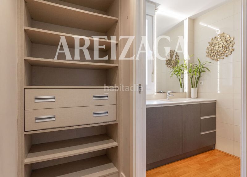 Foto cabdc5c3-fbfa-4d1f-8799-1903dcf4f10d. Duplex with heating parking in Aiete Donostia - San Sebastián