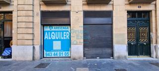Lloguer Local Comercial a Buen pastor 6. Plaza buen pastor, con mucho paso de gente zona peatonal, y a 10