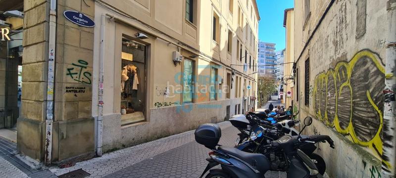 Foto 5842fc26-627a-4828-afb5-836fe83651a3. Lloguer local comercial a matia kalea 1 a Antiguo Donostia - San Sebastián
