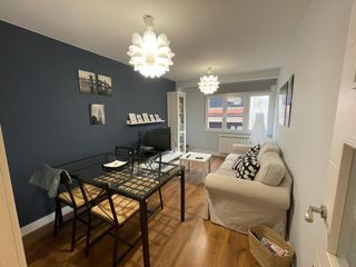Rent Flat  Gijón - antonio cabanilles. Zona jesuitas, cuarta planta en un estado impecable, exterior, a