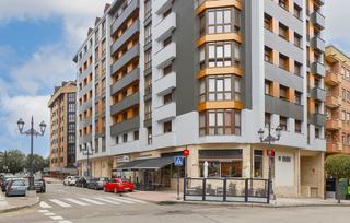 Local Comercial a Oviedo - facetos esquina jose maldonado 6. Oportunidad de inversión! local alquilado, completamente instala
