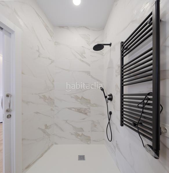 Foto 1d60b8af-99e6-4258-a4a1-e96b3995aa19. Piso en Gijón - avenida mar cantabrico 2 vivienda 3 oportunidad única en Viesques! apartamento de lujo, a estrenar, exterior y muy luminoso. en Gijón