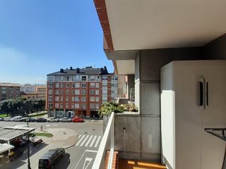 Lloguer Pis a Oviedo - evaristo valle 3. Pumarín, tercera planta, exterior, luminosa, 2 dormitorios con t