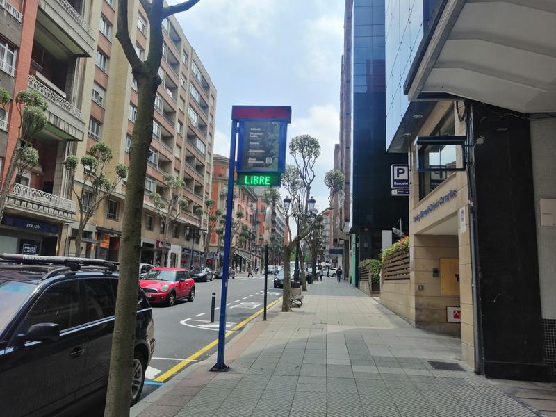 Foto aa7547da-56f1-4921-a576-9366fe4b8f6f. Location local commercial dans Oviedo - cervantes 15 dans Oviedo